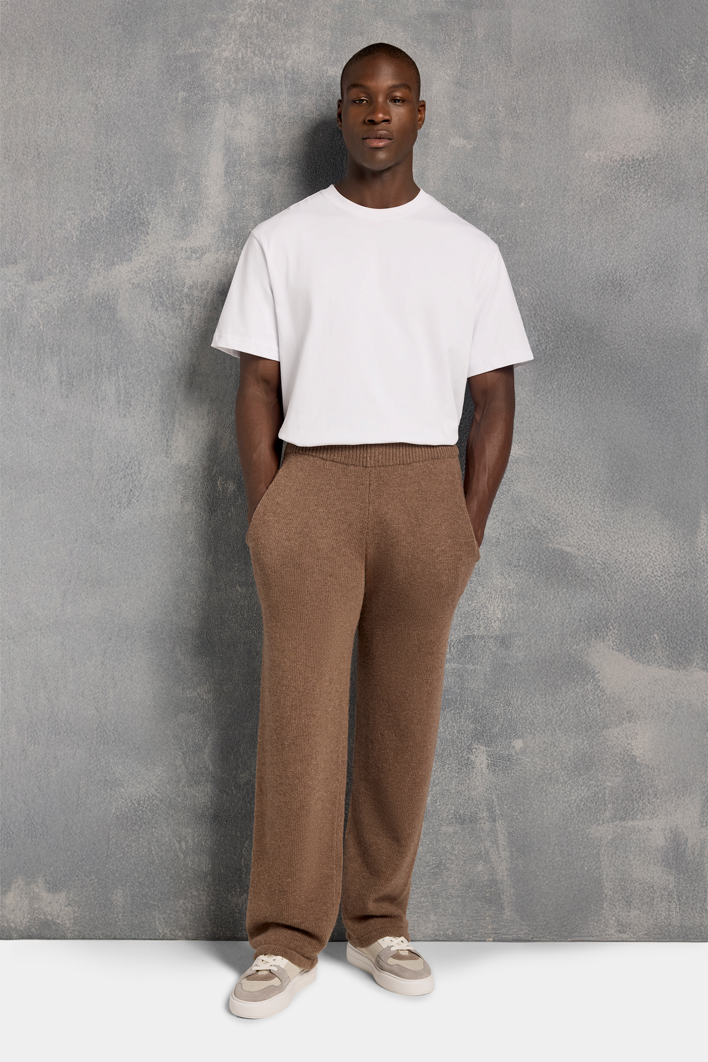 THE SAVONA JOGGER
