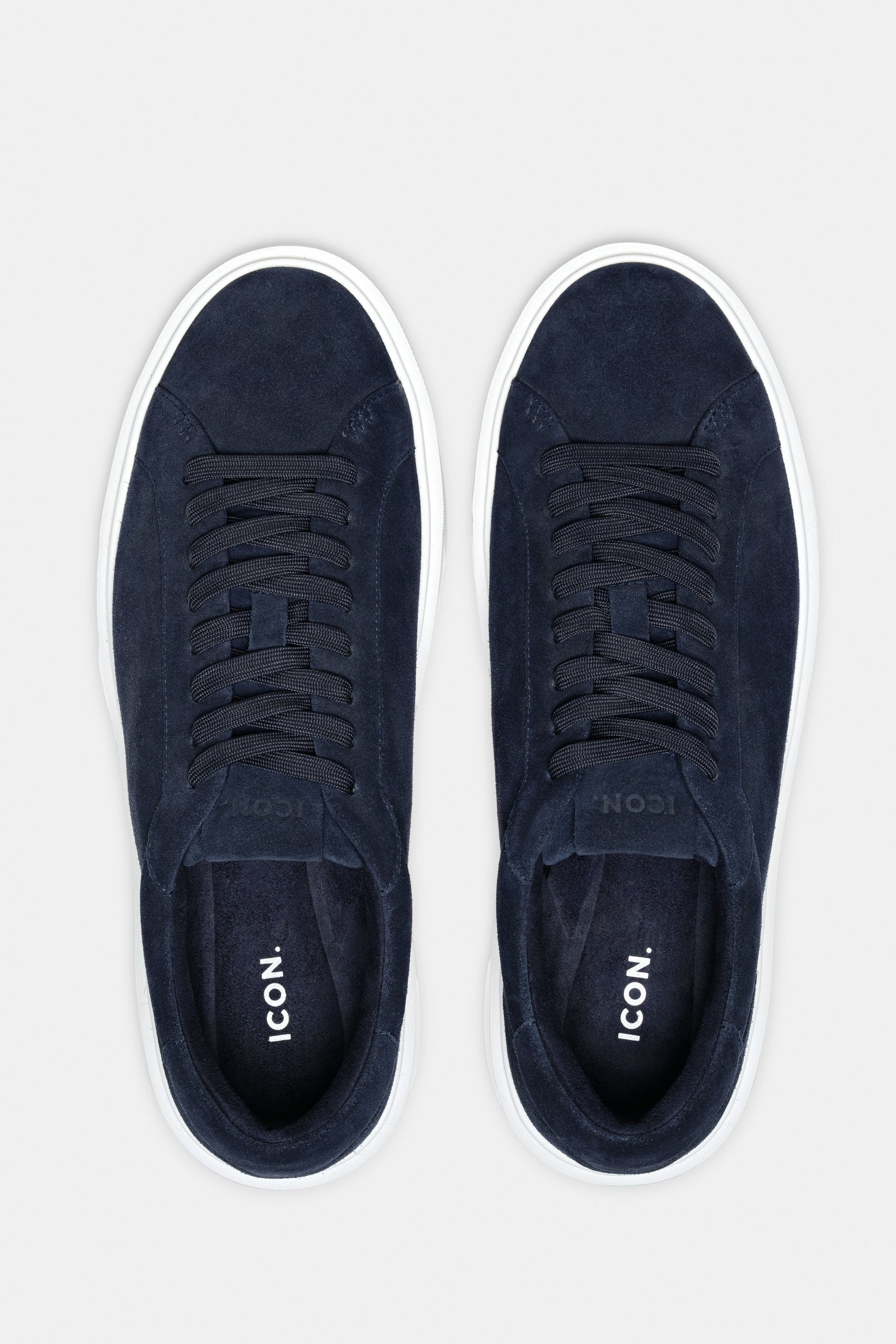 THE CLASSIC SUEDE TRAINER